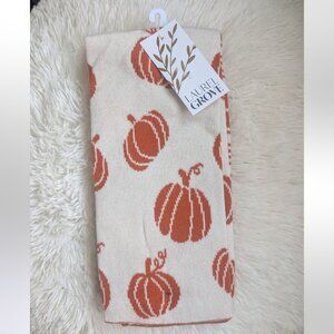 Laurel Grove Cotton Pumpkin Kitchen Towels – Set of 3
